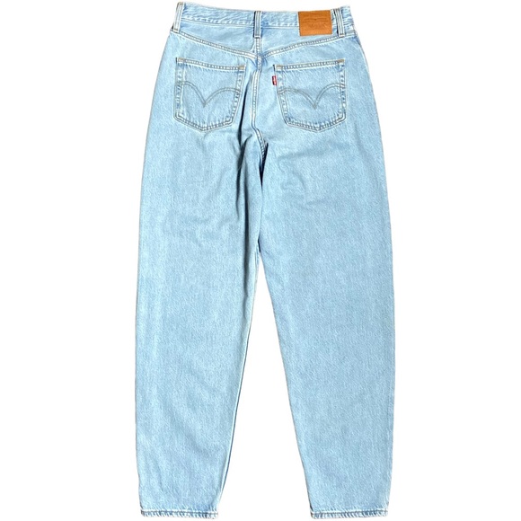 Levi’s High Loose Taper Fit Light Wash Mom Jeans- Size 29- 30.25”x29” - Picture 6 of 14